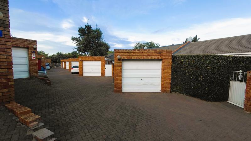 2 Bedroom Property for Sale in Navalsig Free State
